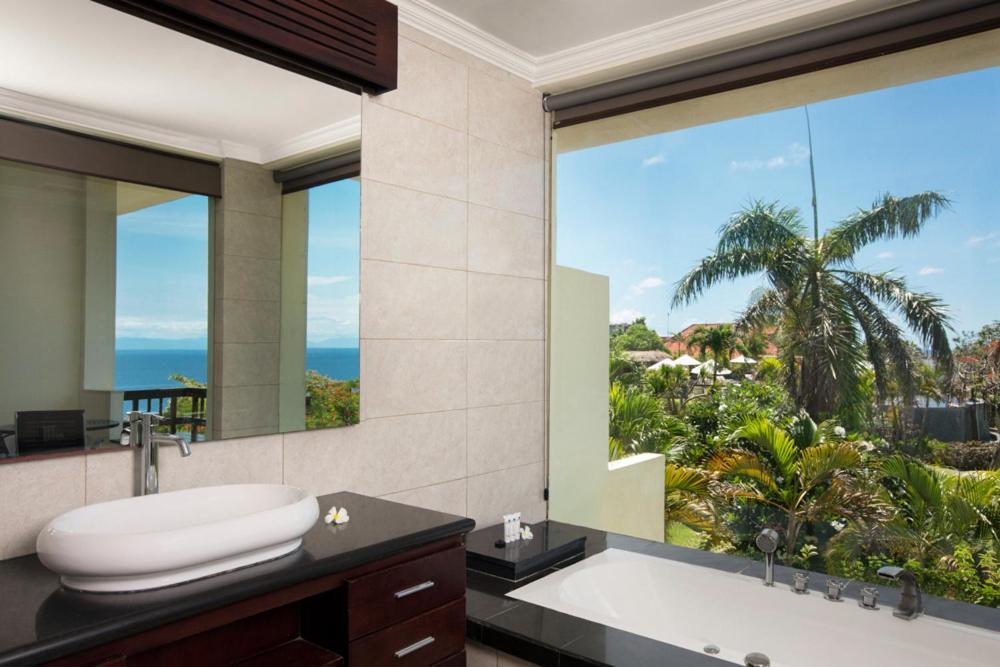 Blue Point Resort And Spa 울루와뚜 외부 사진